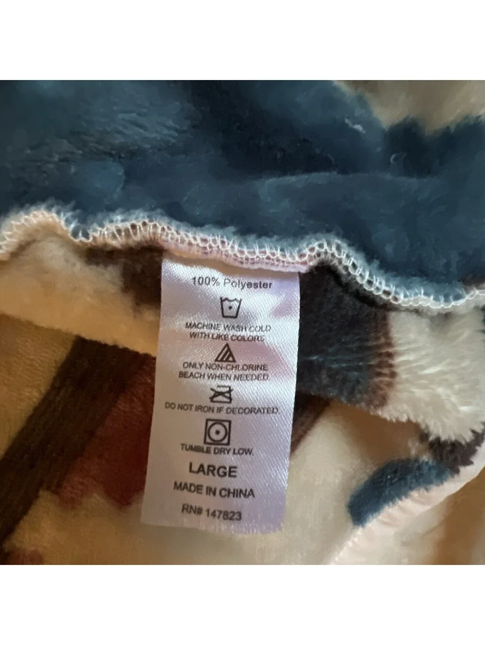 Buc-ees Aztec Fleece Hooded Jacket Large Southwestern Plush Pockets Full Zip